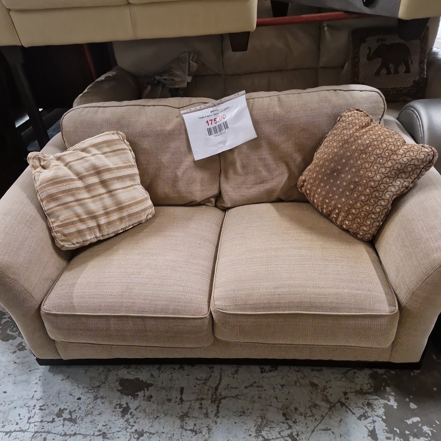 Taupe 2 seater fabric sofa Q4223
WAS 175.00
NOW 125.00