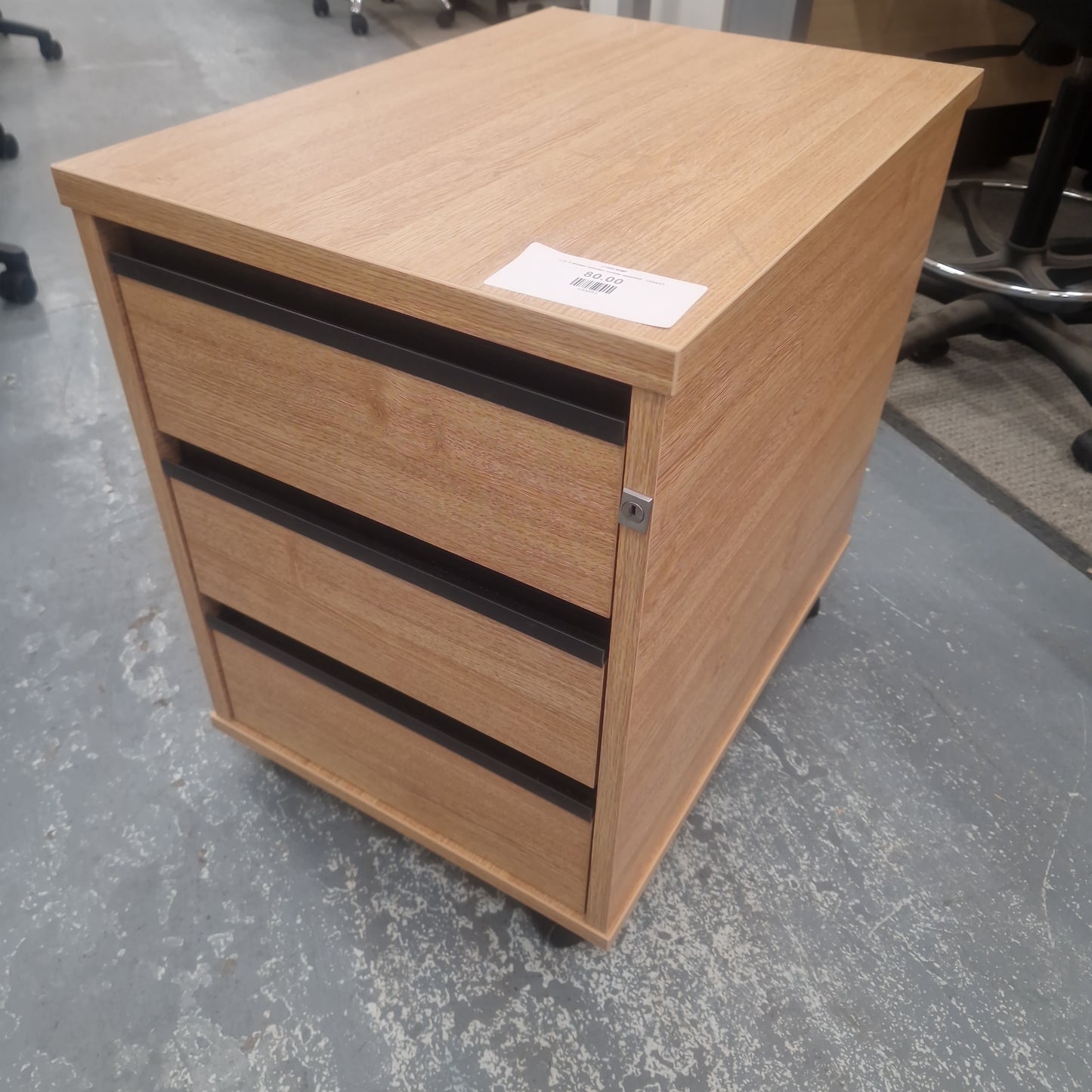 2 or 3 drawer wooden mobile pedestal