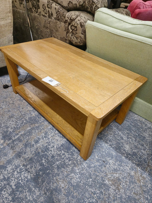 Solid oak Coffee Table 2224