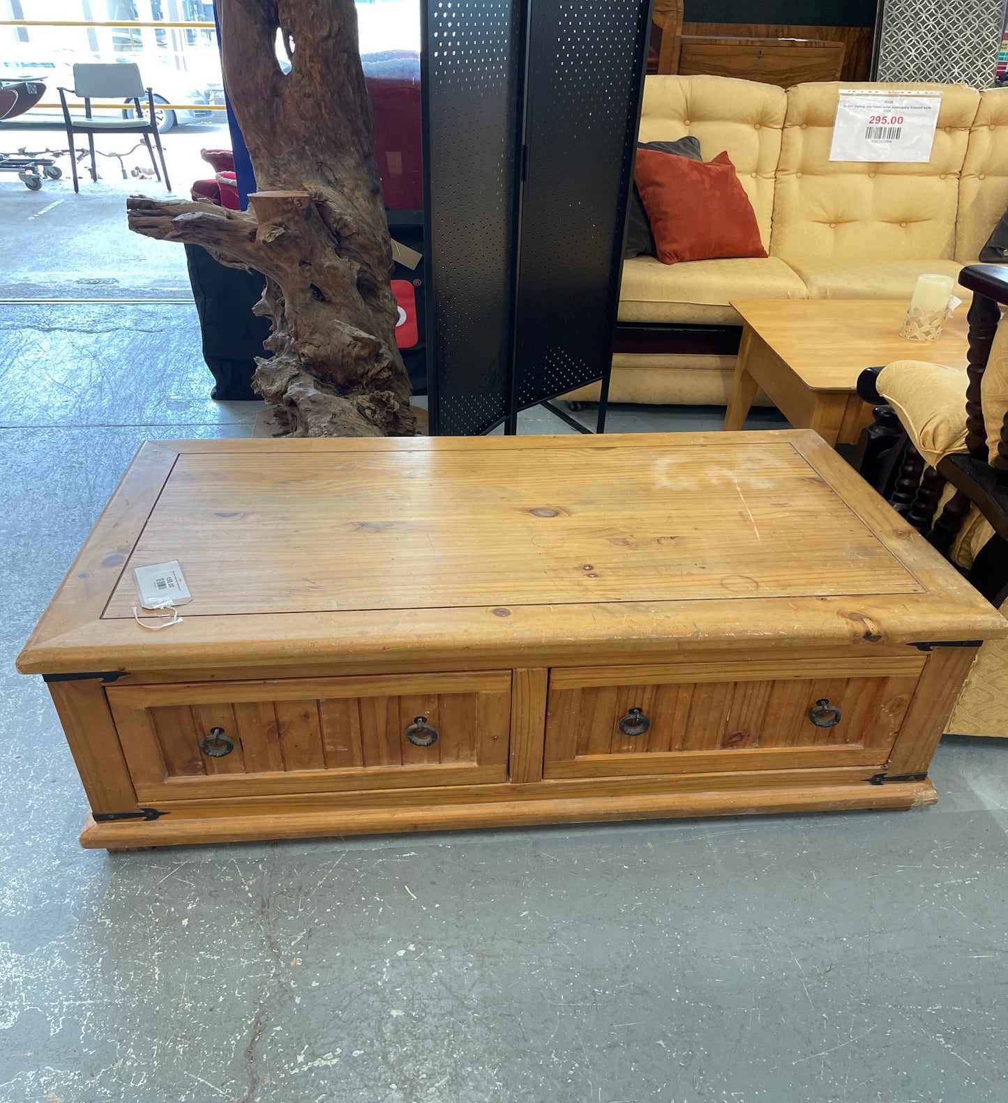 Solid pine 6 drawer large coffee table 2324