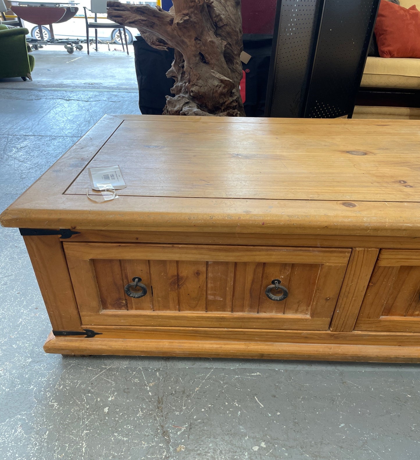 Solid pine 6 drawer large coffee table 2324