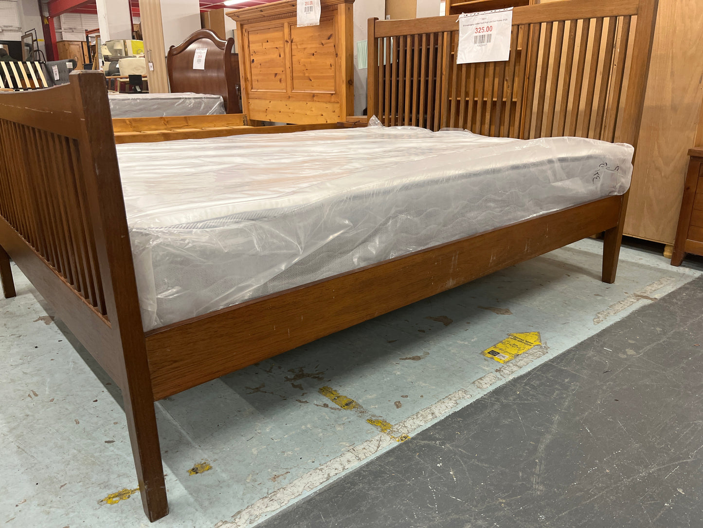 5 ft mahogany slatted back high end bed frame 2125