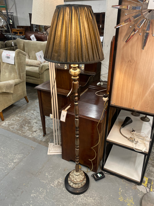 ornate silver floor lamp comes with LED bulb 2224
