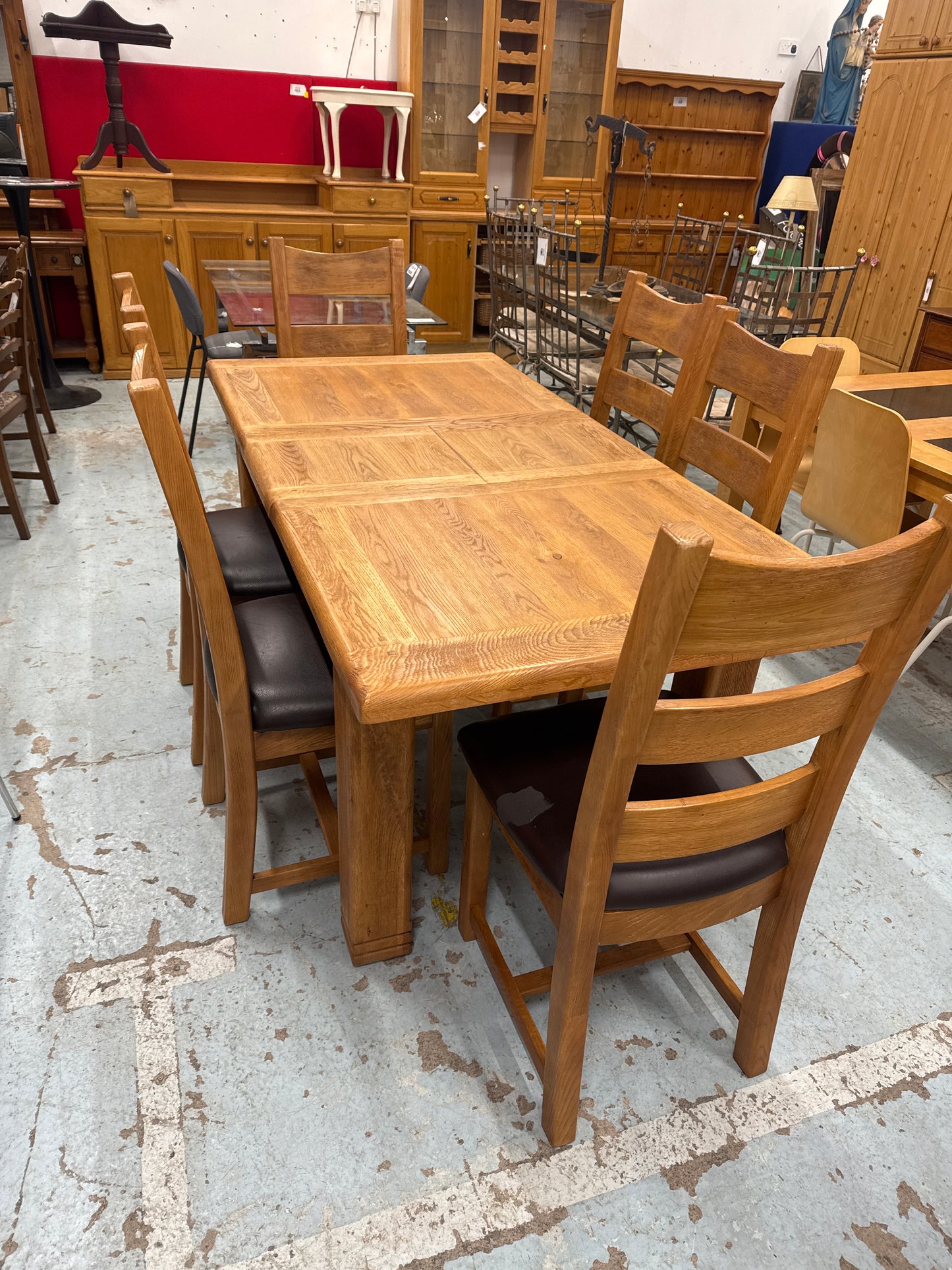 Solid Oak Kitchen Table Set With 6 Matching Oak Chairs And Leather Seats  1125