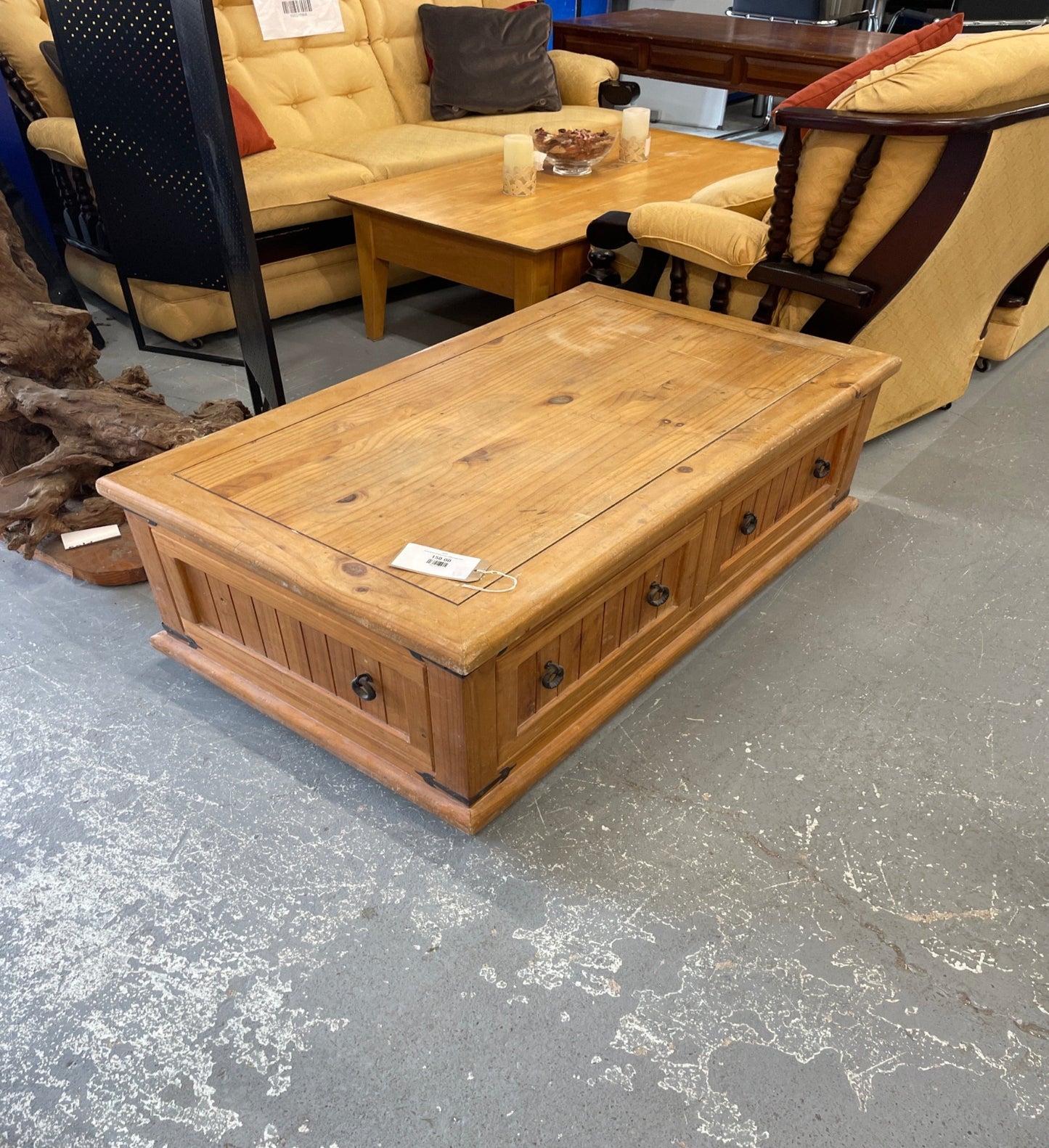 Solid pine 6 drawer large coffee table 2324