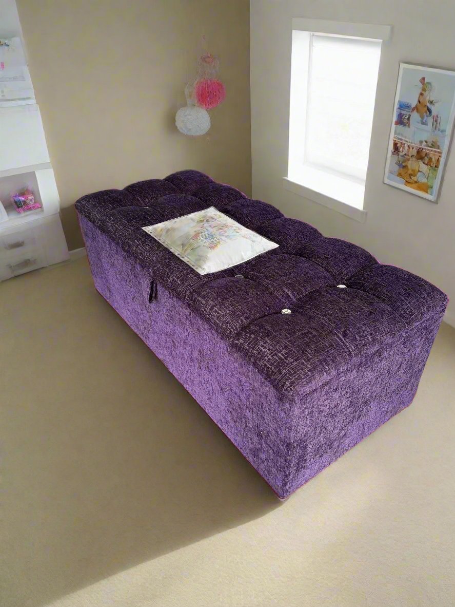 Purple Blanket Box with Silver Buttons 3124