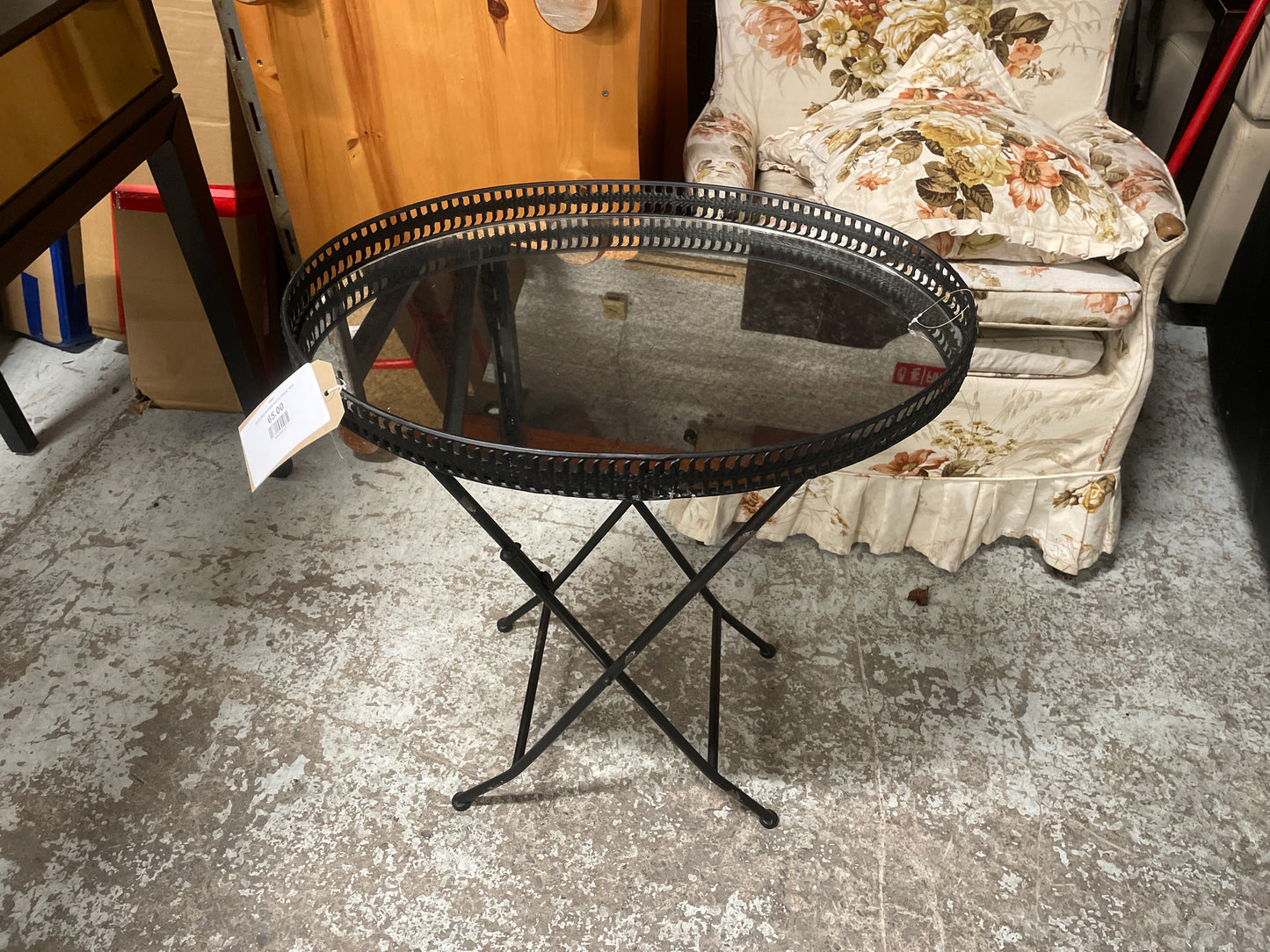 Ornate tall oval drinks tray on a stand  4224