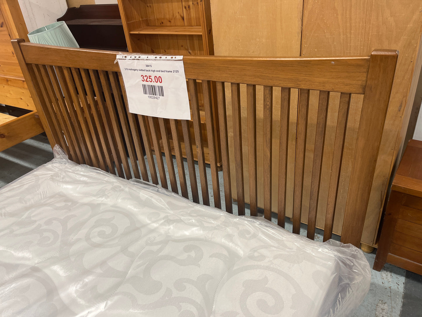 5 ft mahogany slatted back high end bed frame 2125