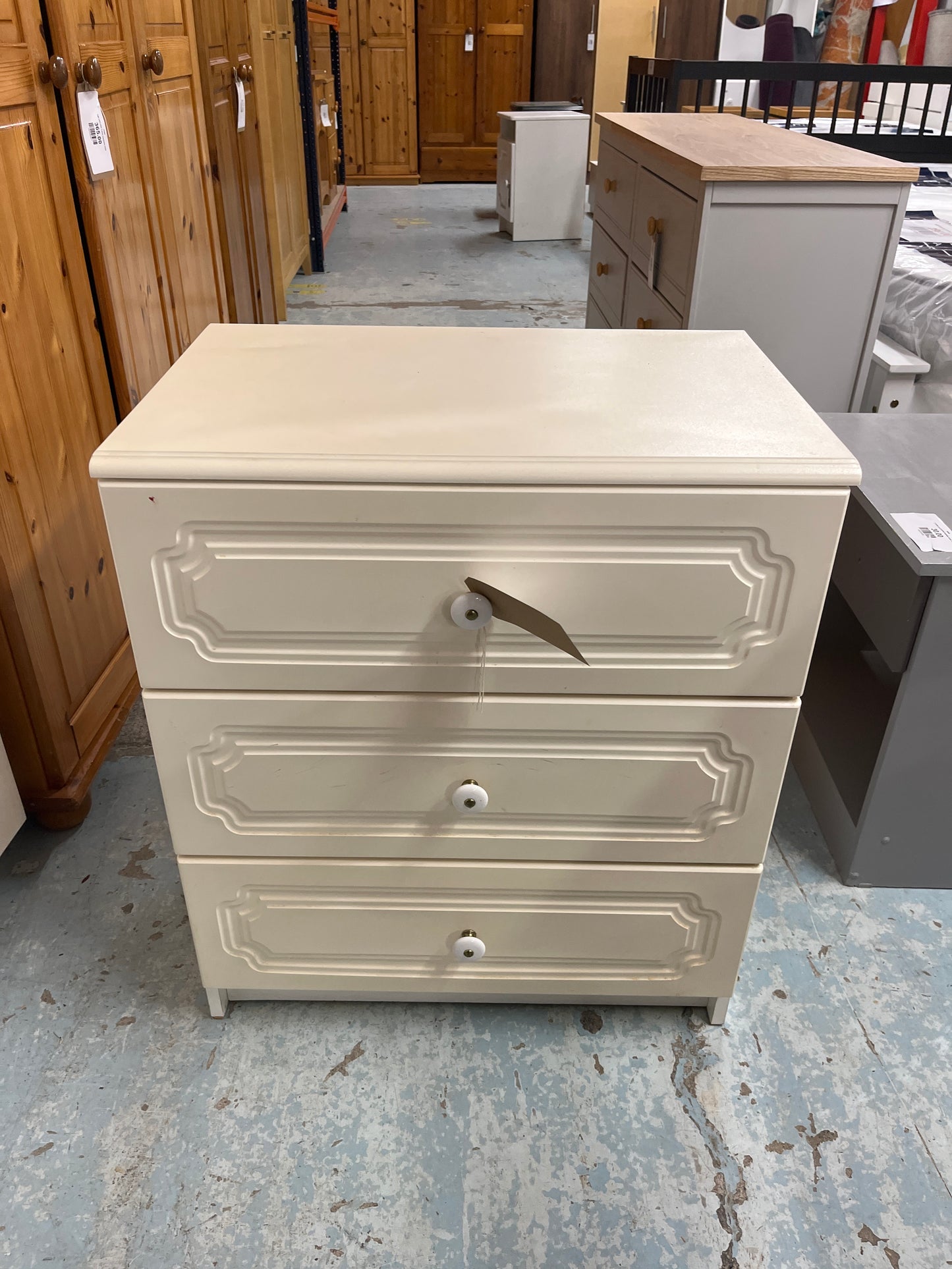 White laminate 3 high chest of drawers  2125