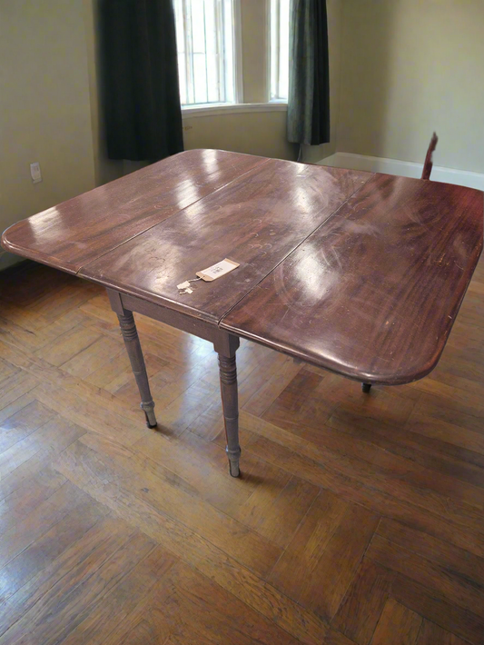 Mahogany stained gate leg dining table 2224