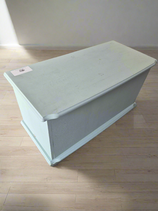 White painted pine top open blanket box  3324