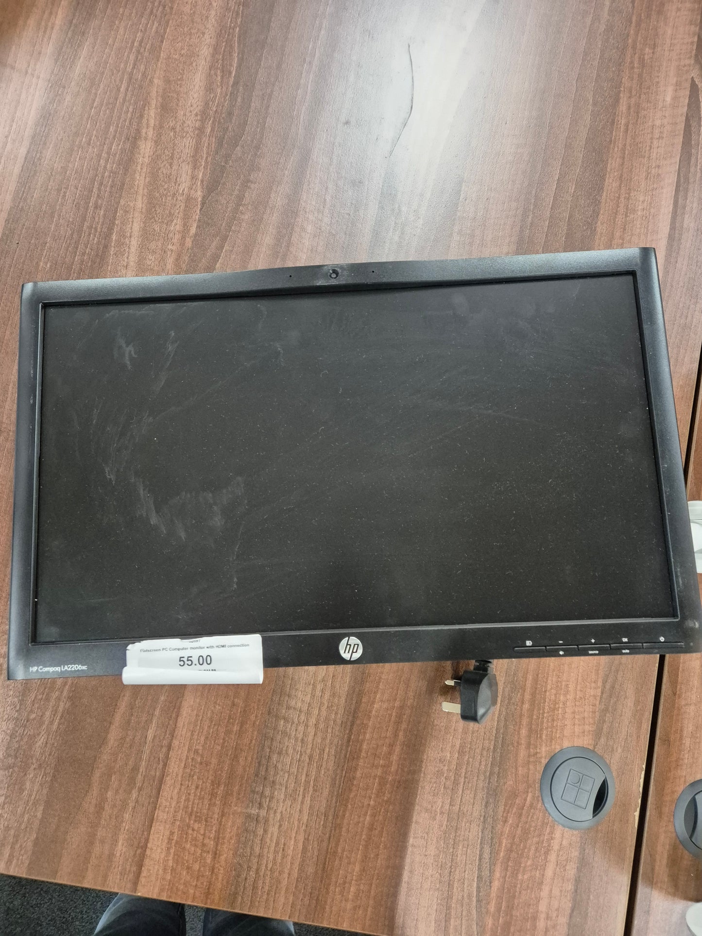 Flatscreen PC Computer monitor with HDMI connection