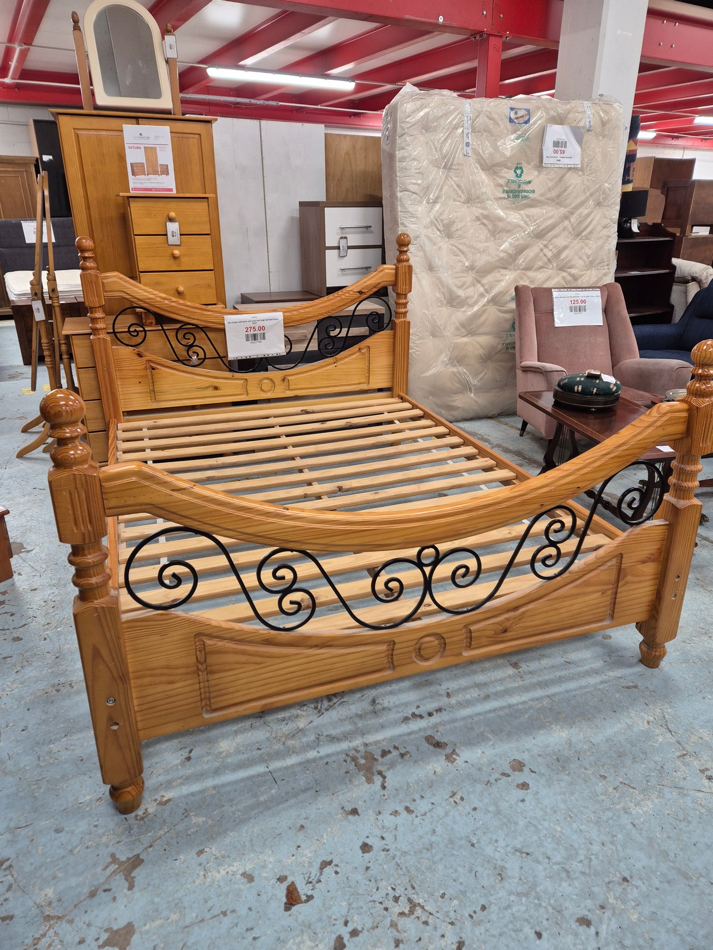 5ft ornate solid pine and cast iron high bed bed frame  4224