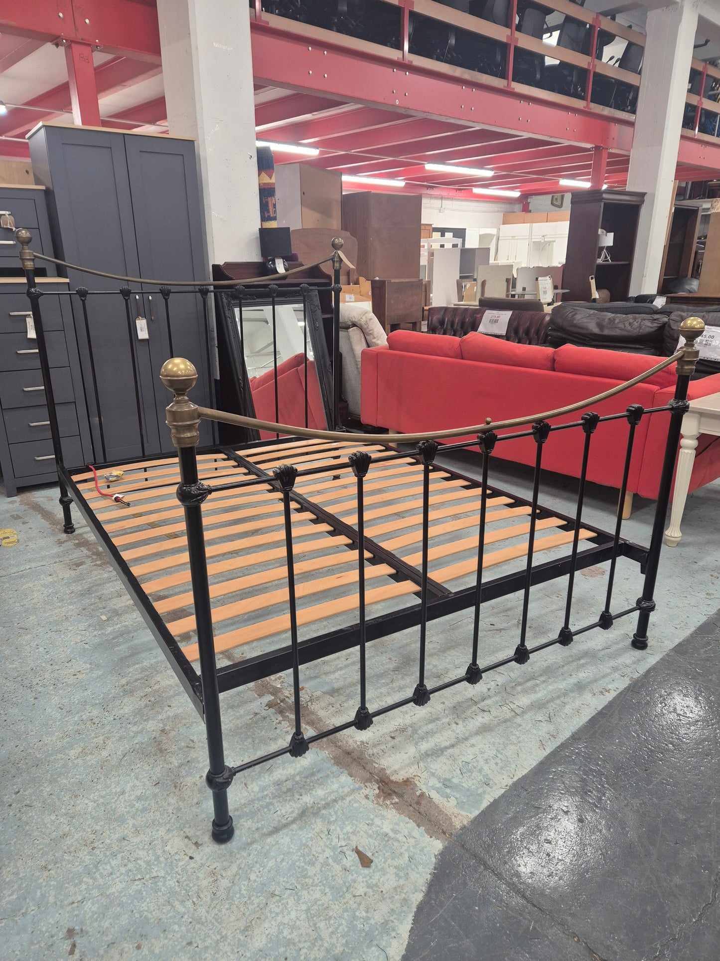 4ft 6 high end black metal and brass top bed frame  4224