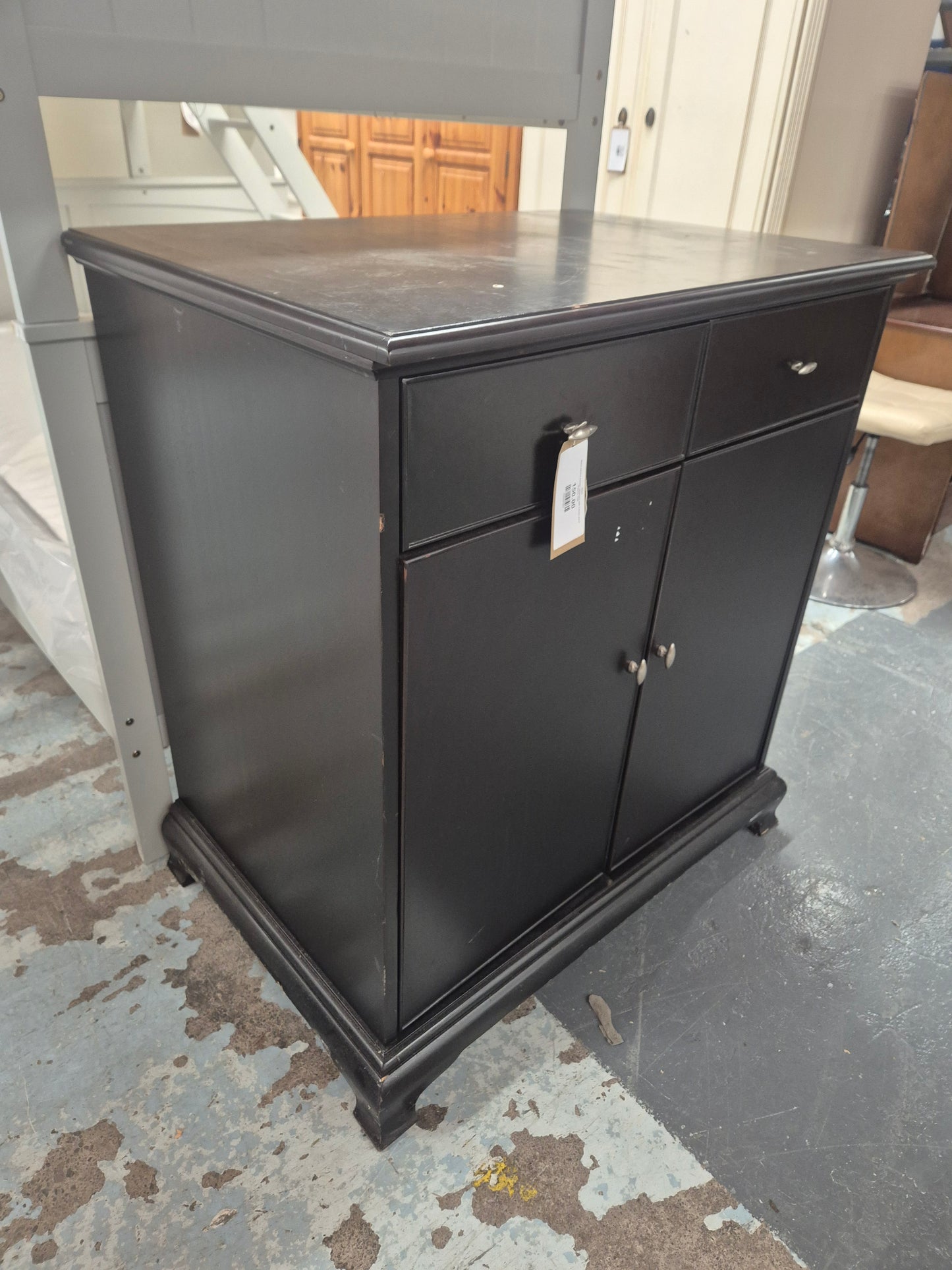 Black painted wooden sideboard with 2 doors and 2 drawers 1125