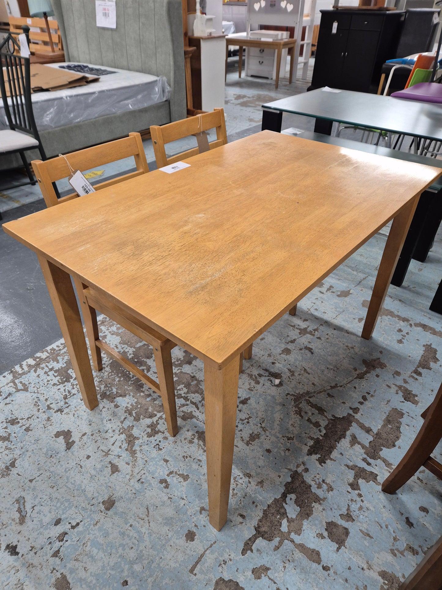 Beech breakfast table with two matching chairs 1125