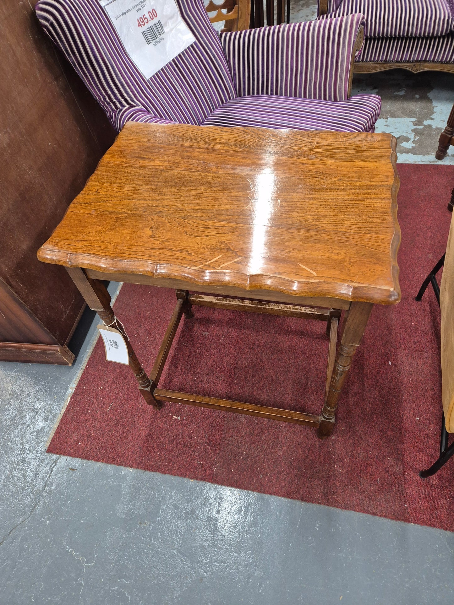 Oak stained tiered occasional lamp table 1125