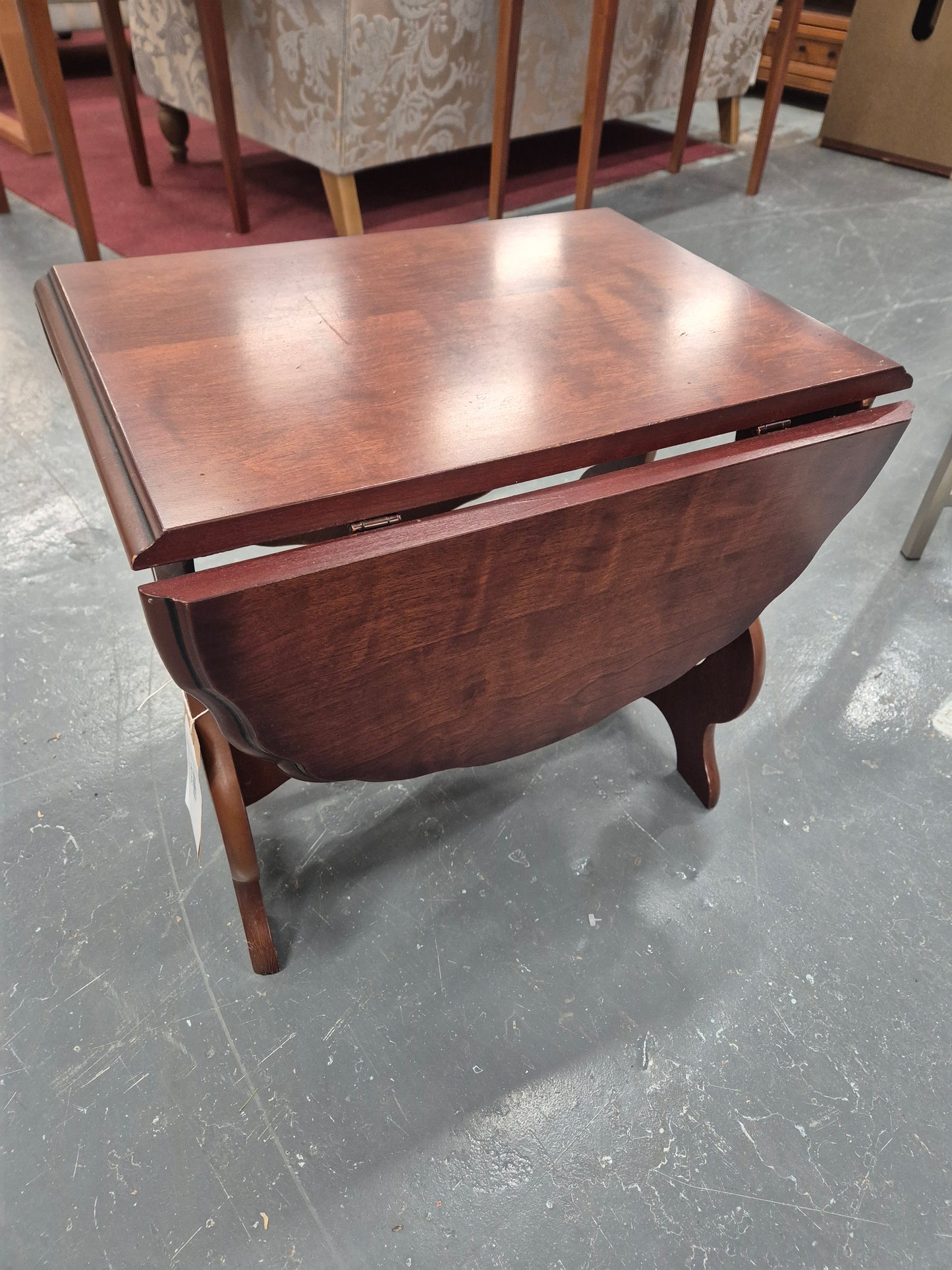 Mahogany square drop leaf small occasional table 1125